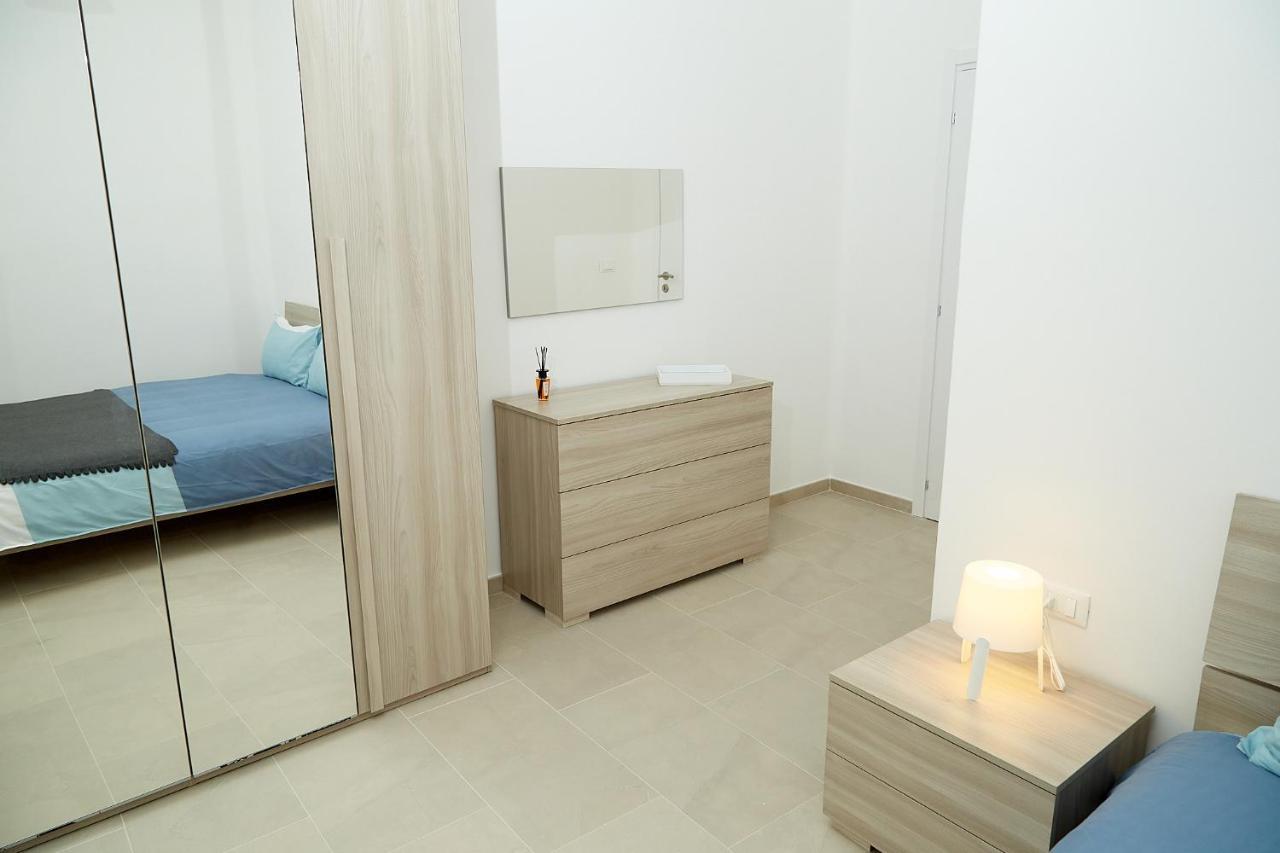 Scirocco Guest House Brindisi Exteriör bild