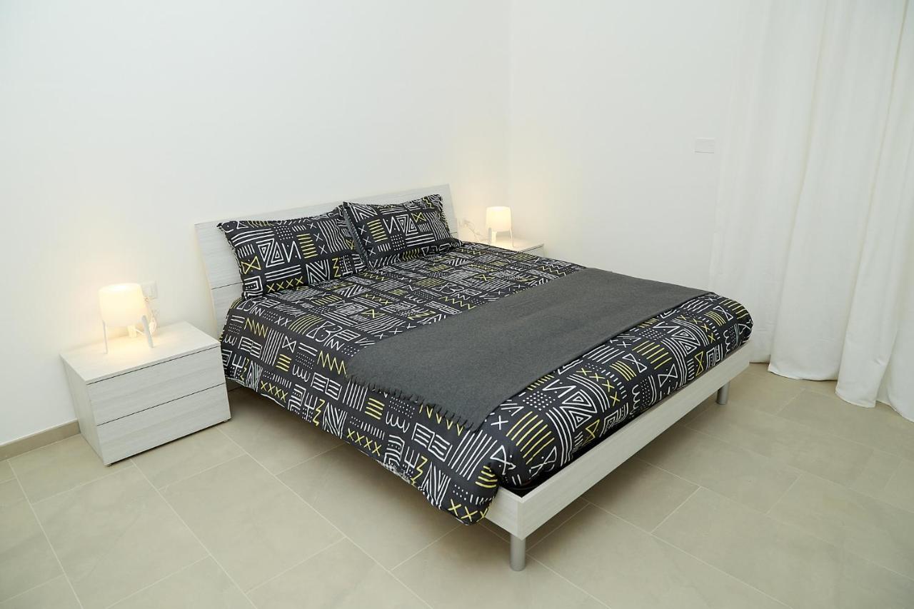 Scirocco Guest House Brindisi Exteriör bild